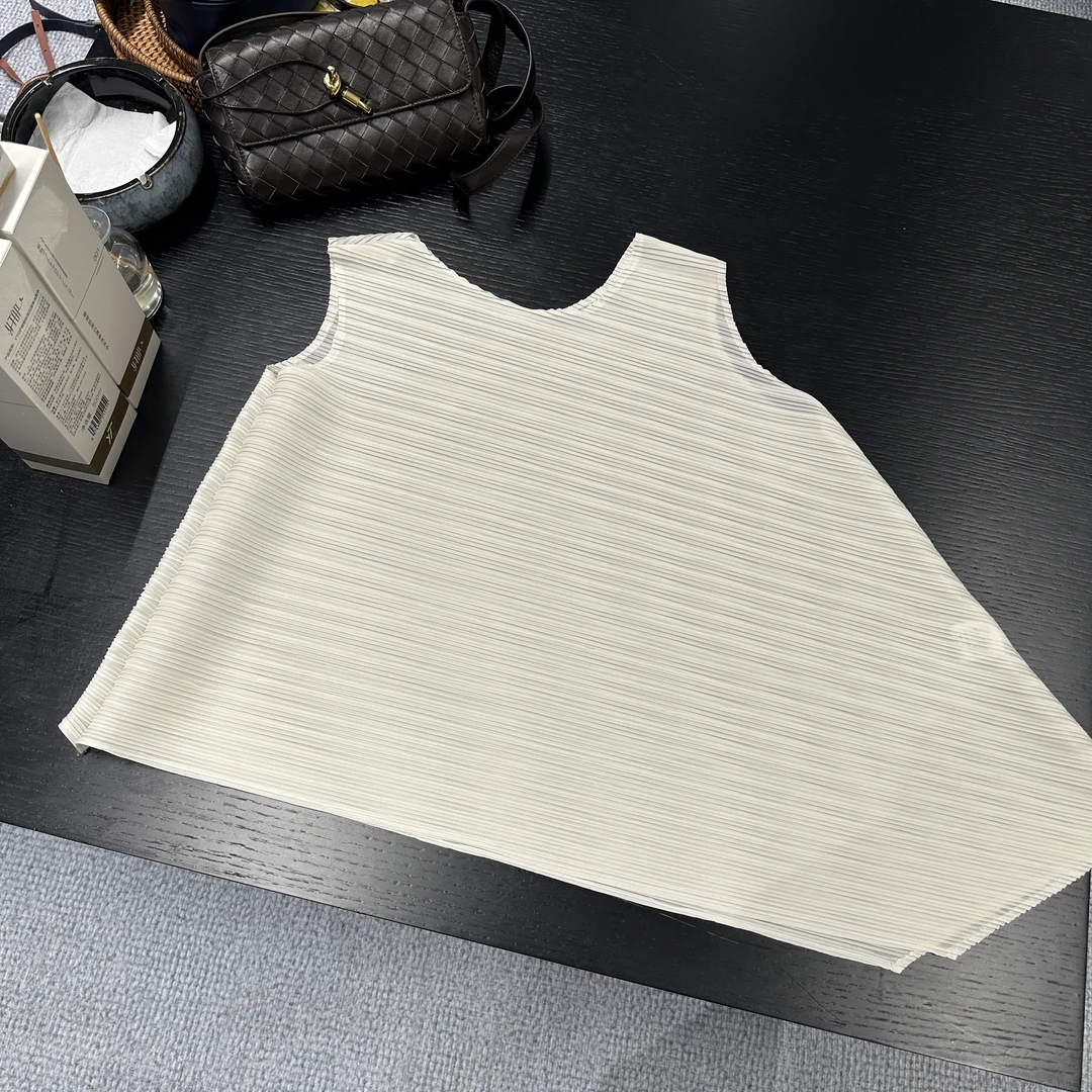 时尚新款T恤YT8308