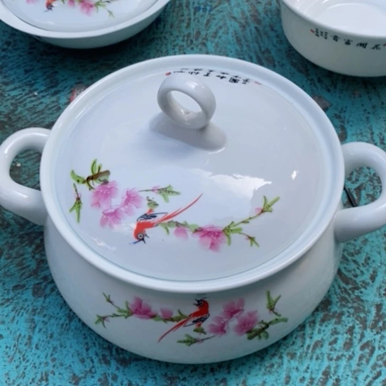 景德镇水点桃花宫廷宝