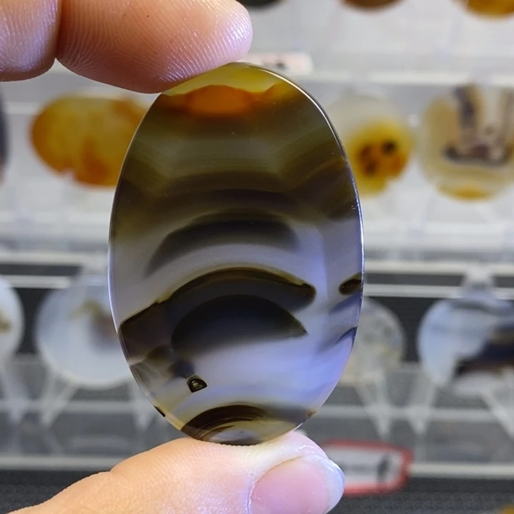 玛瑙/玉髓颈饰未镶嵌