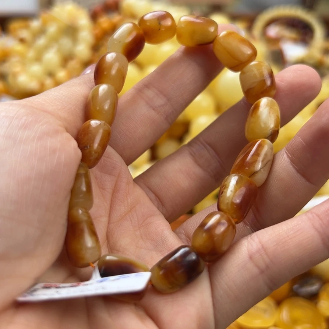 未镶嵌琥珀珠宝奇石