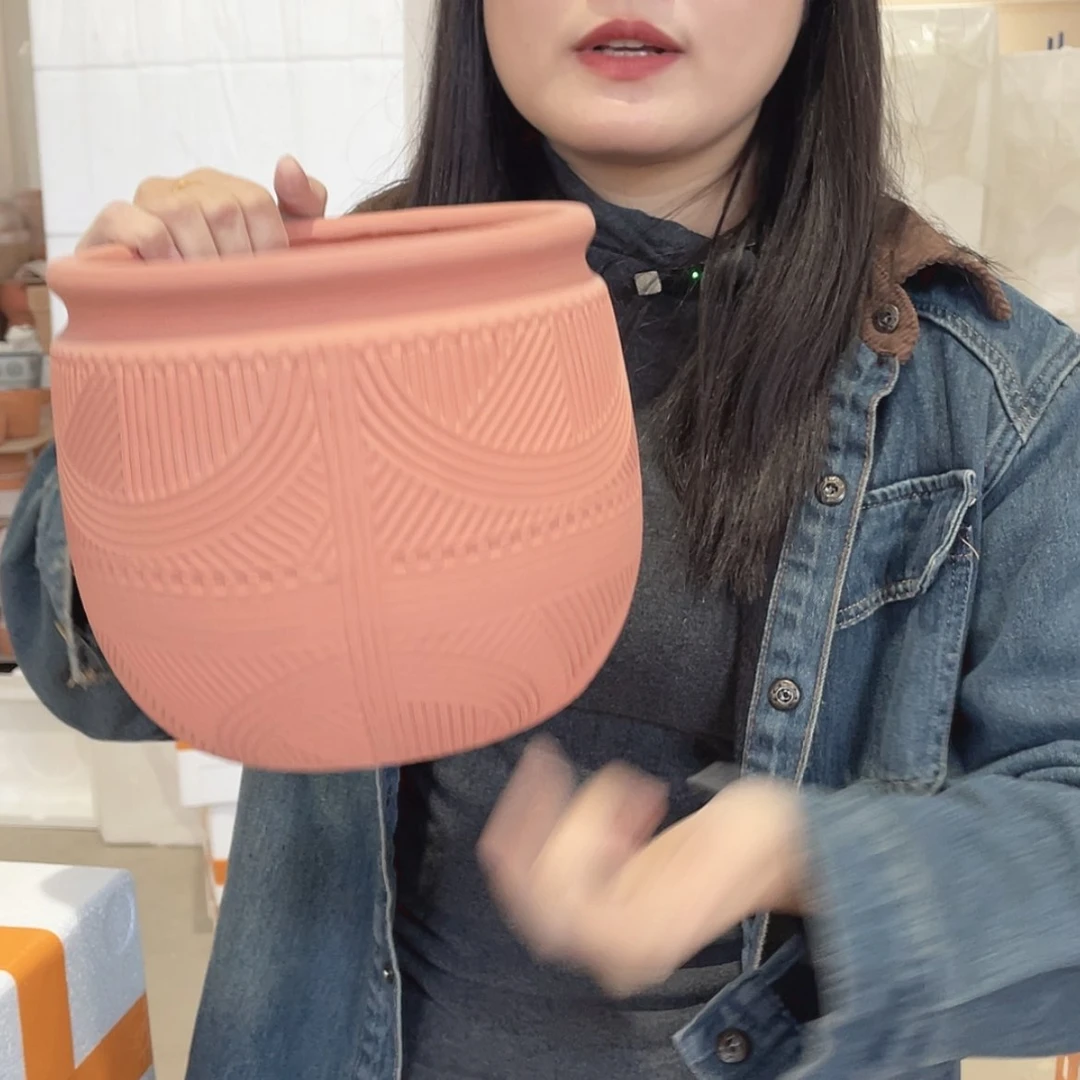 【闪购商品】红陶经典几何陶罐20-18