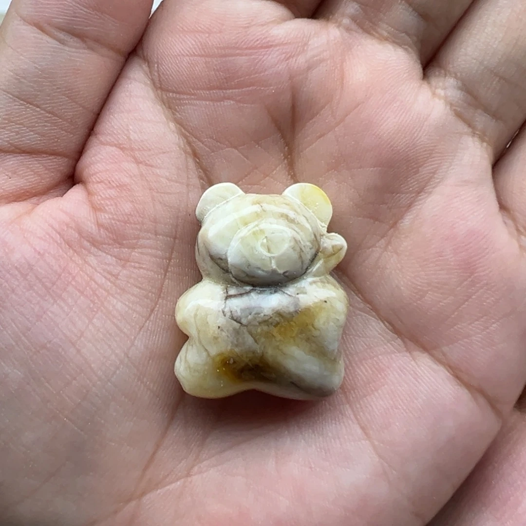 琥珀未镶嵌珠宝奇石5克小熊打孔不退换