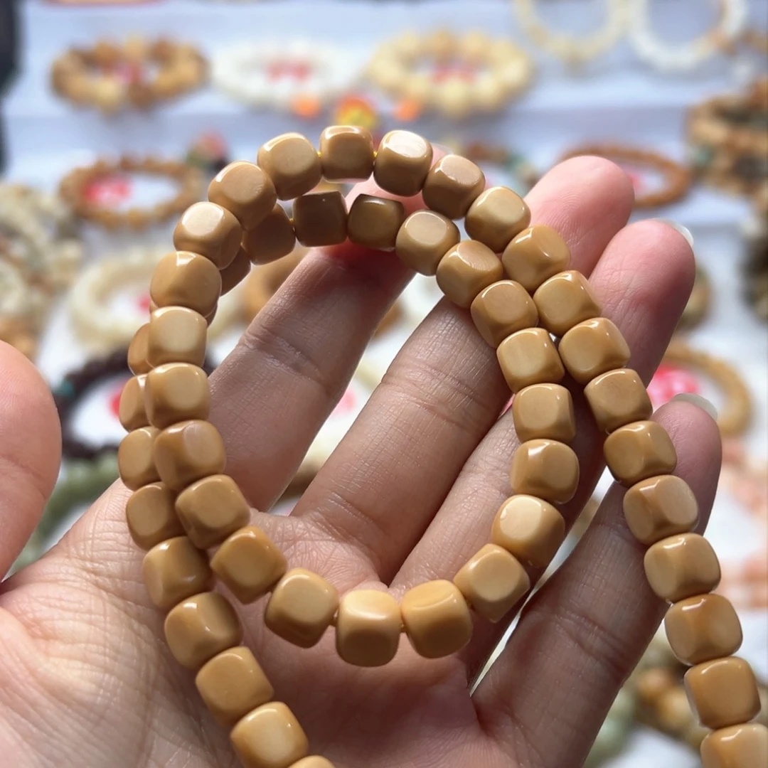 菩提根/象牙果手串玉**香方糖