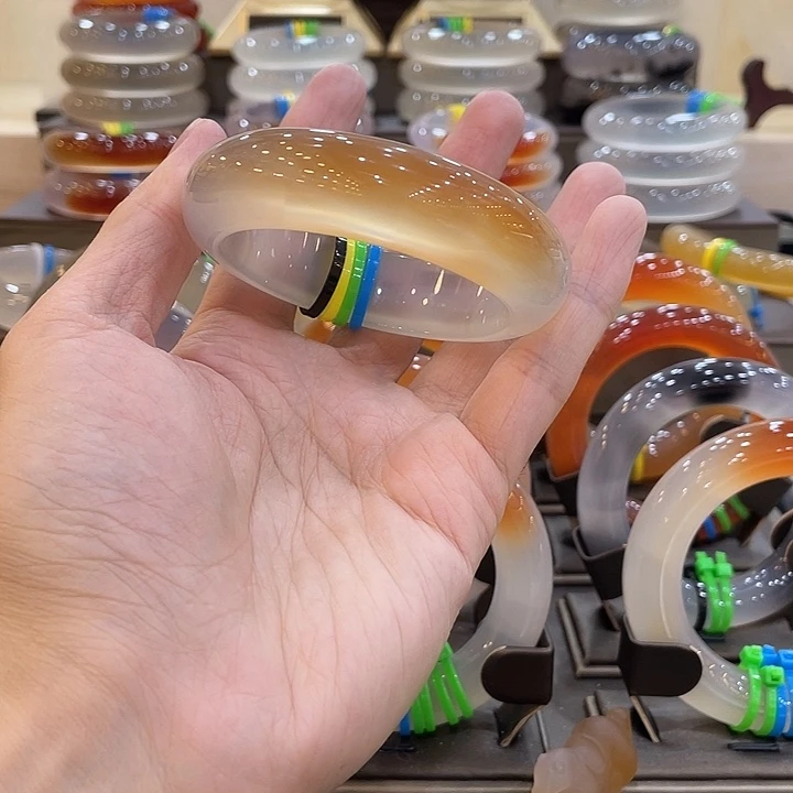 玛瑙/玉髓未镶嵌手镯27