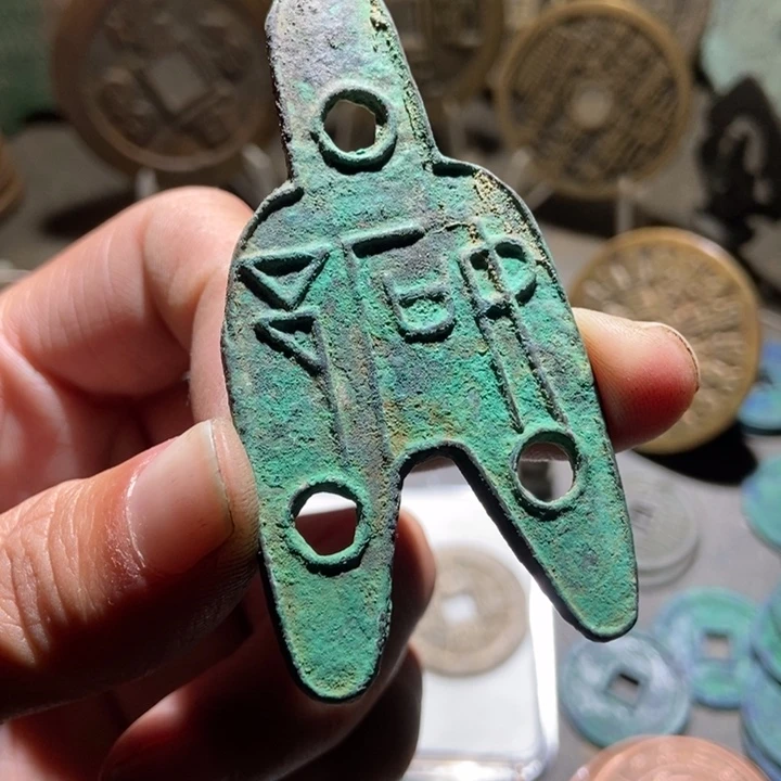 铜现代工艺品防制品