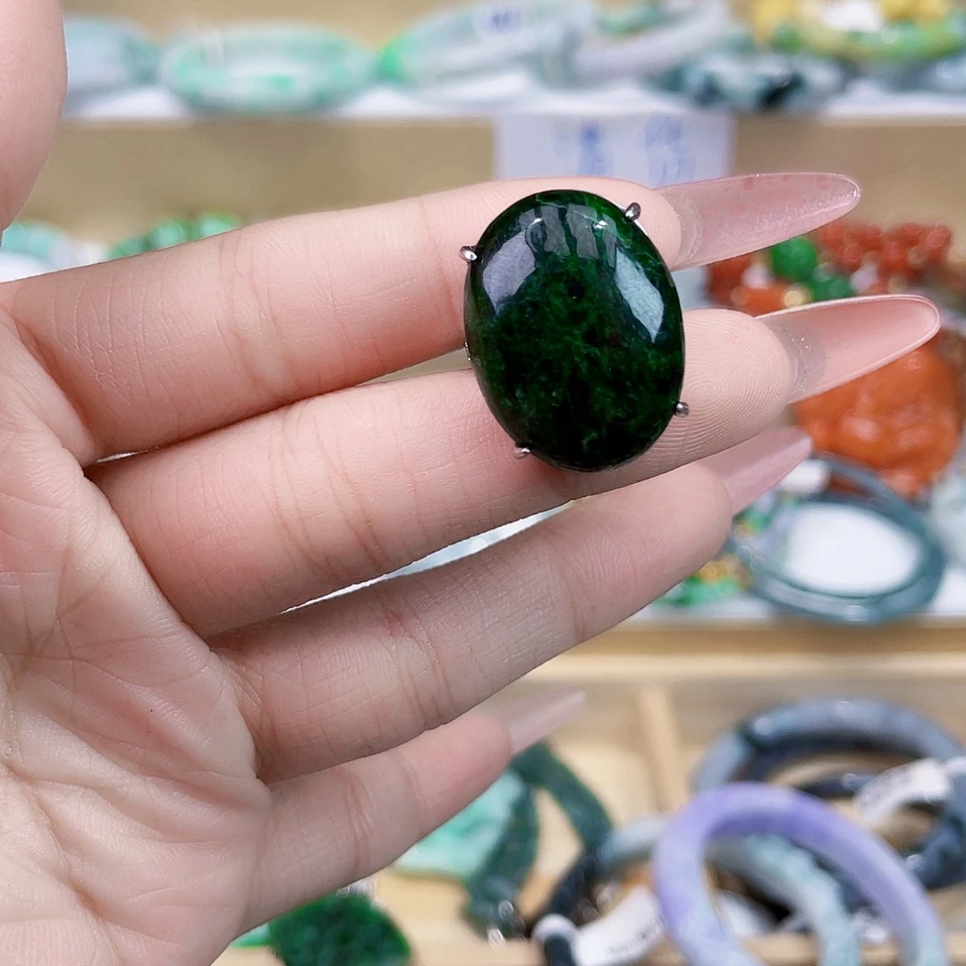 翡翠未镶嵌手链戒指