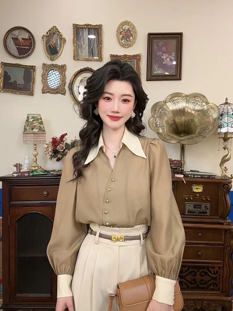 【港万】设计感斜襟撞色翻V领通勤百搭衬衫Y4929