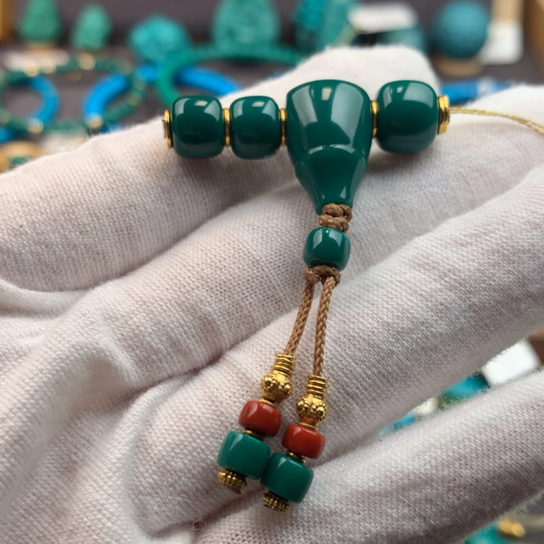 柏***技绿松石18K金镶嵌绿松石