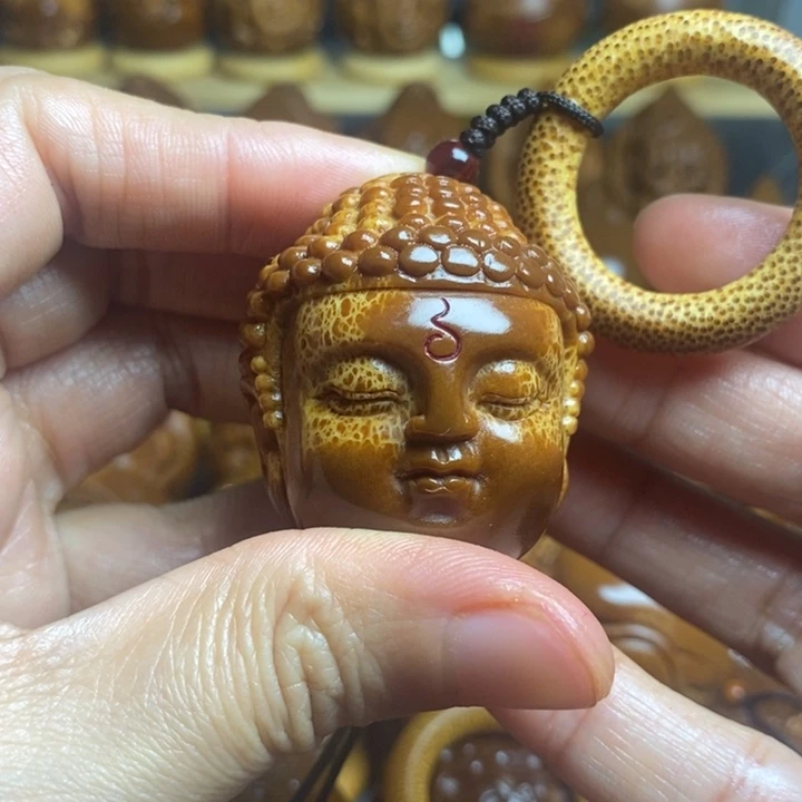 【闪购商品】香榧木一**缘橄榄核雕刻
