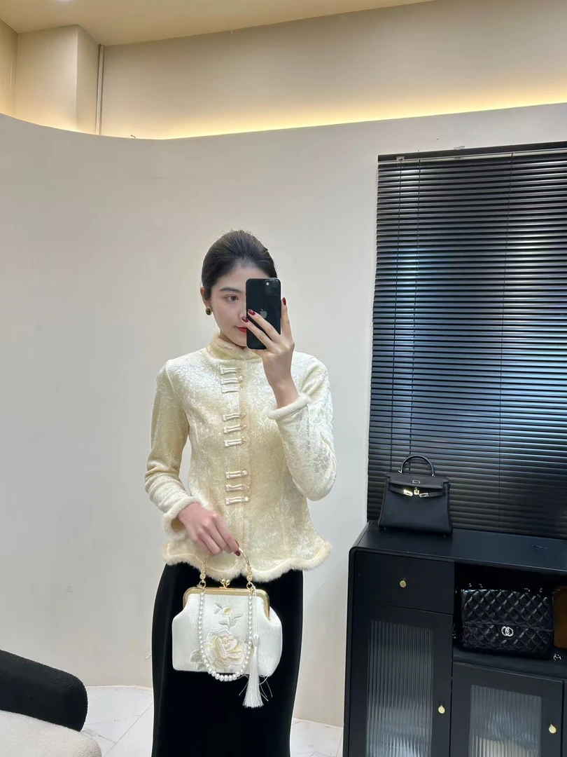 大宝姐【风华正茂】冬款加厚加绒水晶绒立体浮雕刺绣气质中式上衣