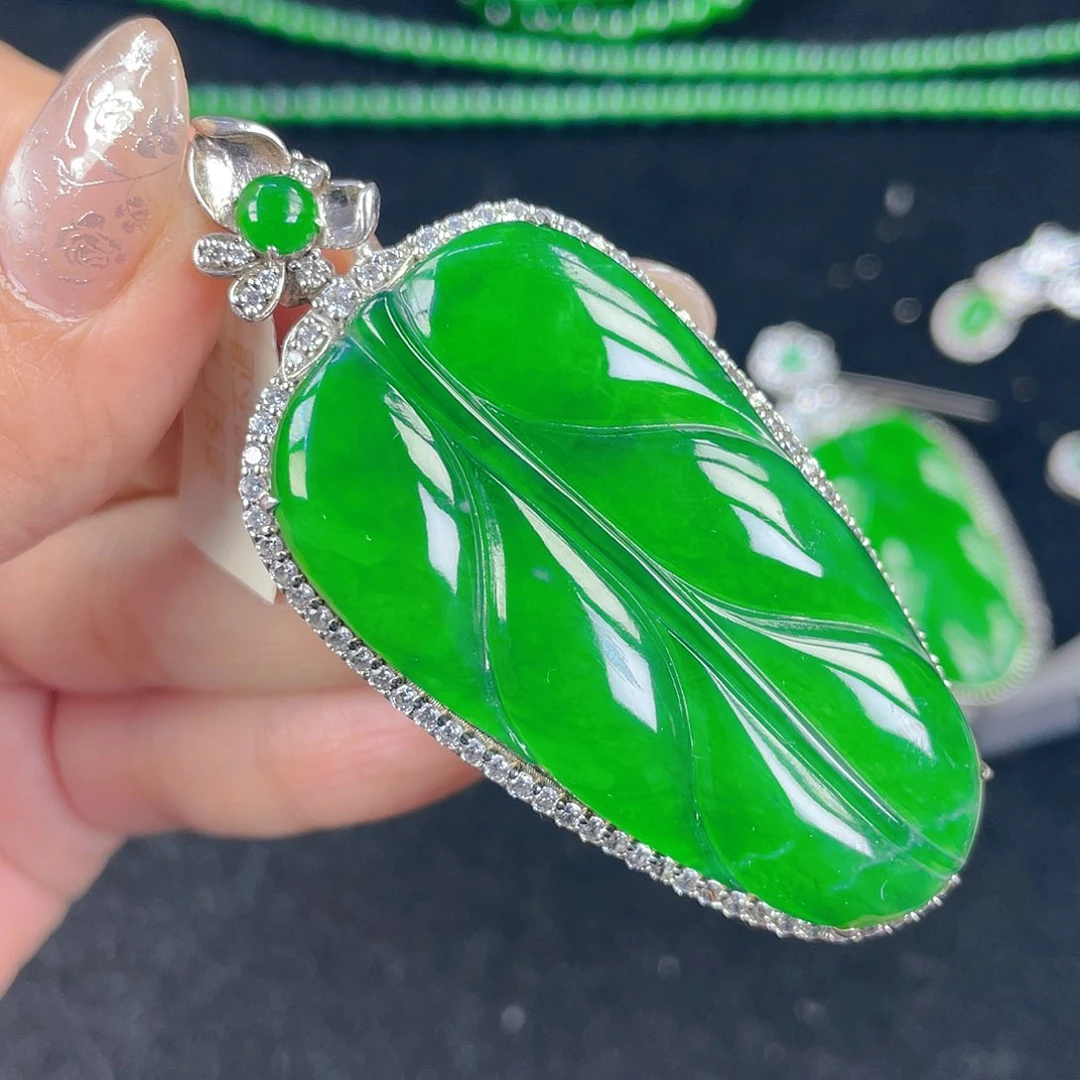 翡翠吊坠(不含链)银S925镶嵌