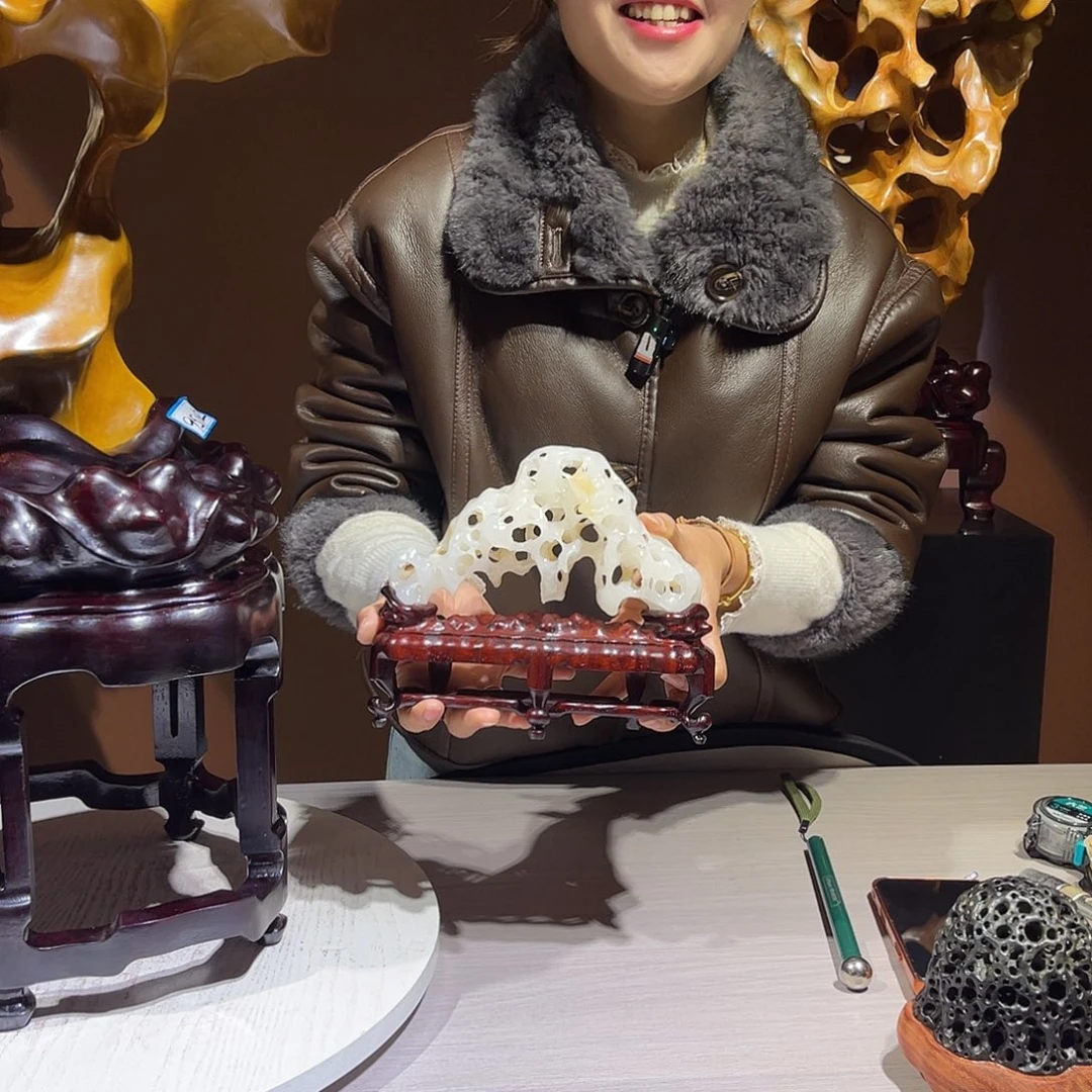 苍***木太湖石摆件高18宽21