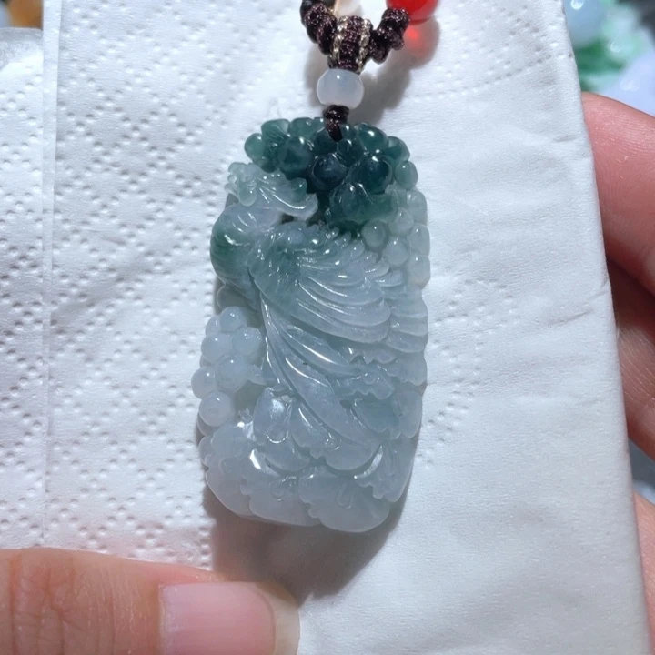 【闪购商品】翡翠颈饰未镶嵌天然翡翠