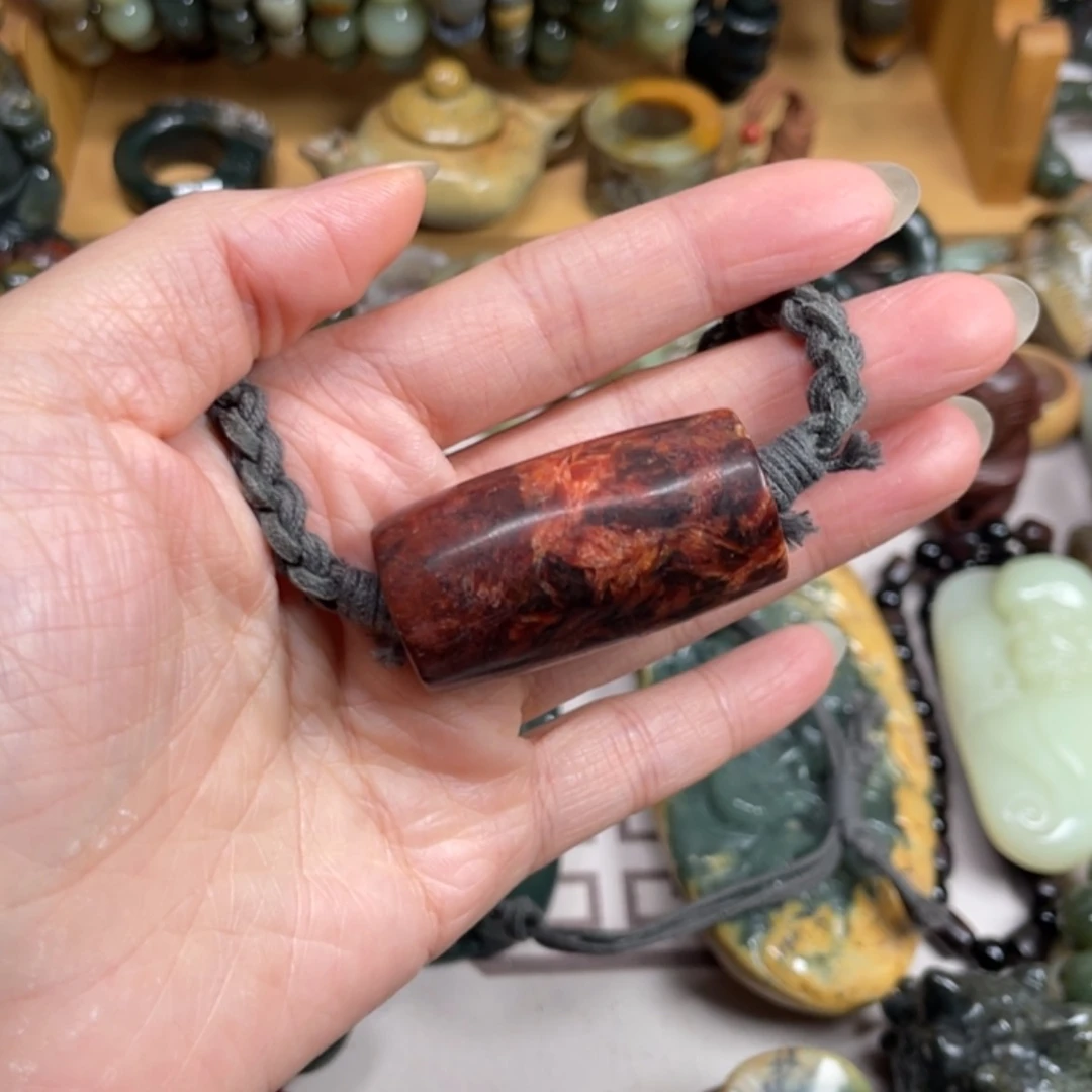 【闪购商品】未镶嵌岫岩河磨玉(透闪石质玉)挂件