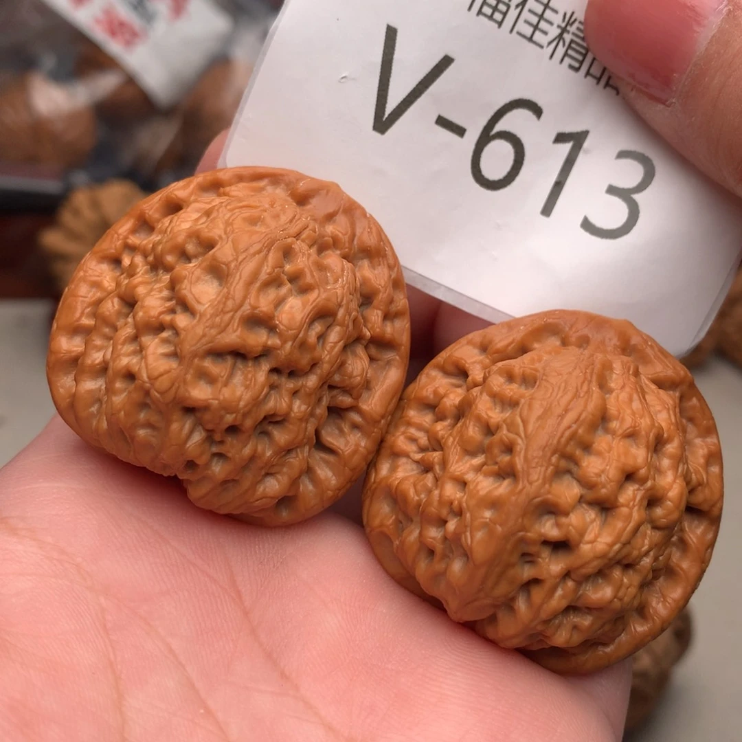 文玩核桃把件39金公子……..