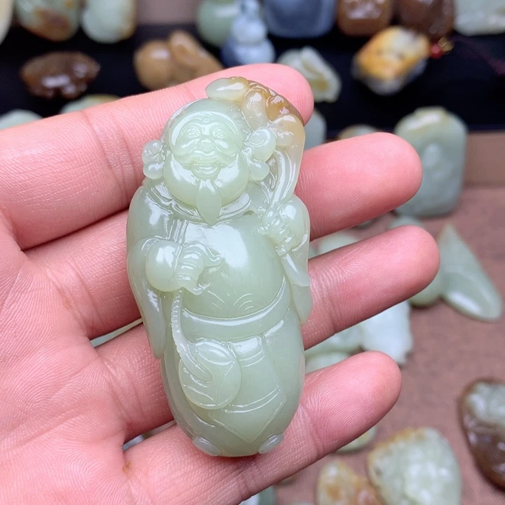 长***源和田玉（糖玉）未镶嵌颈饰