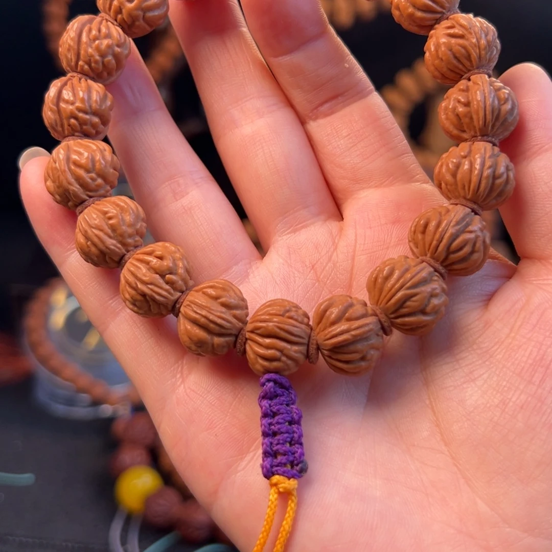 【闪购商品】桃核吊坠16野生铁罗汉