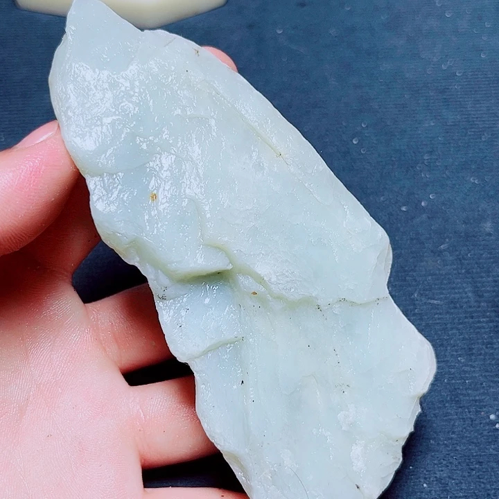 和田玉未镶嵌珠宝奇石