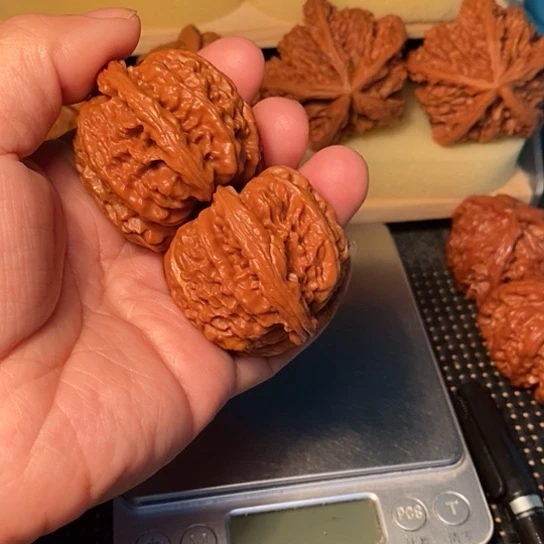 大***民文玩核桃吊坠核桃