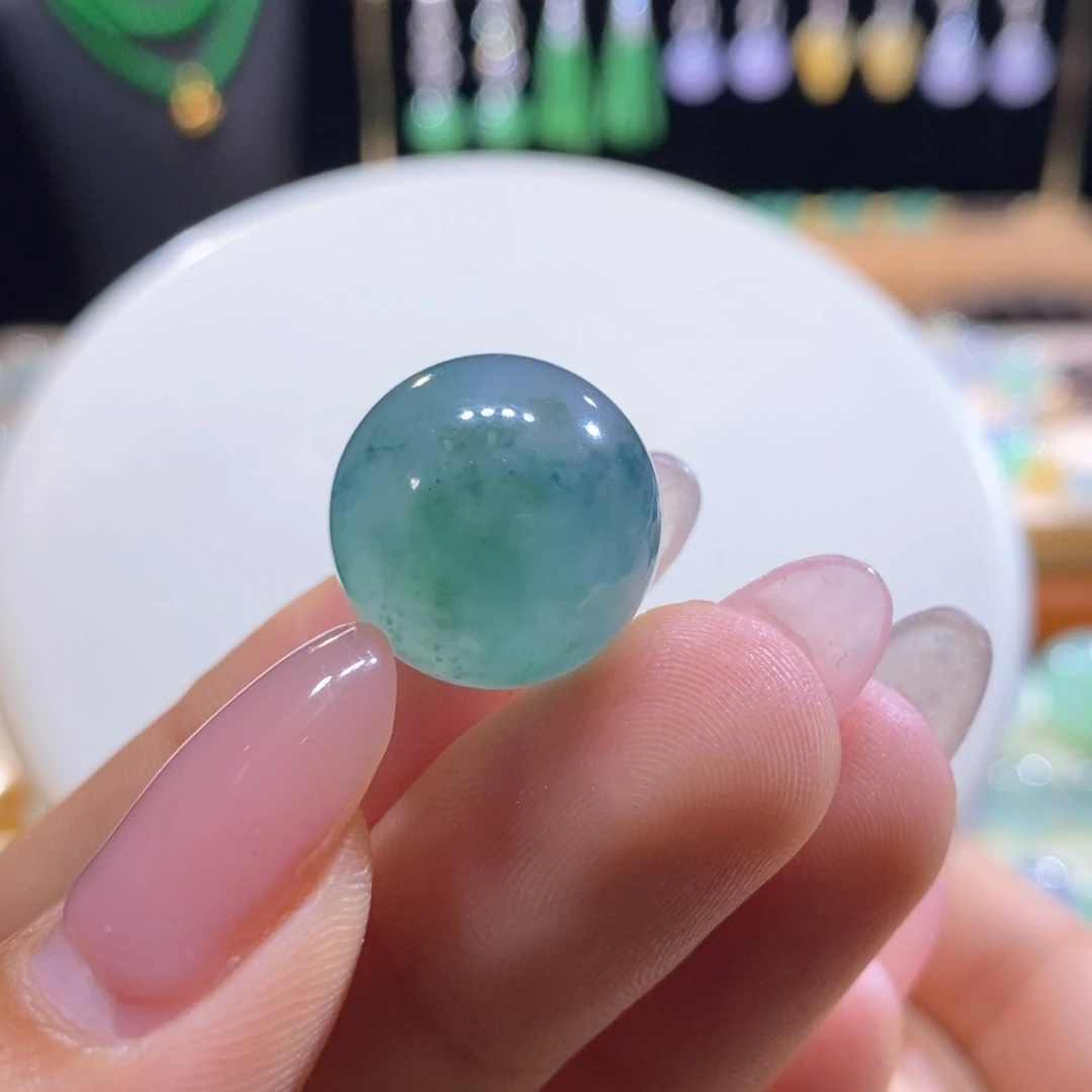 翡翠未镶嵌吊坠(不含链)翡翠蓝底飘花大圆珠