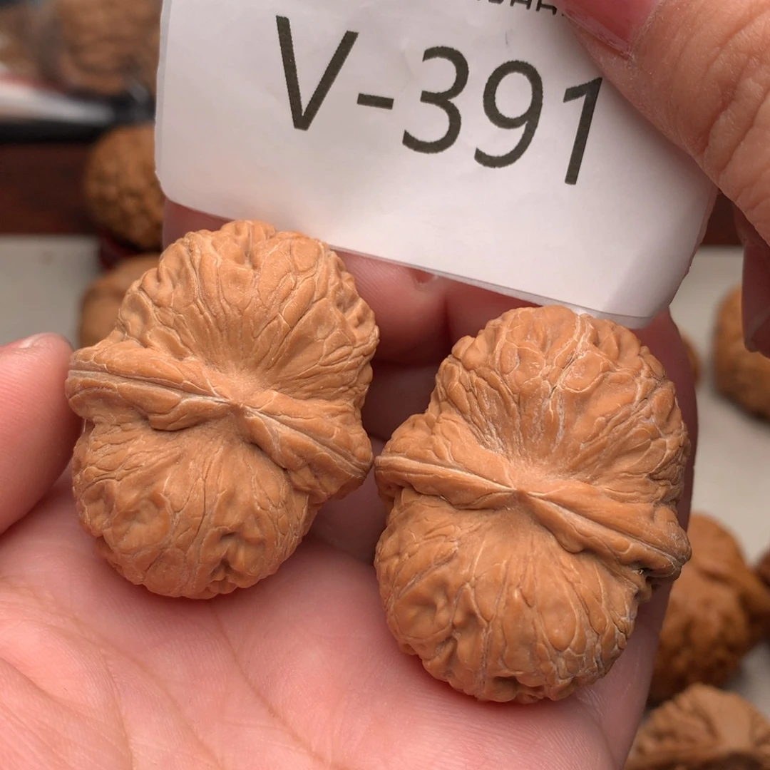 文玩核桃把件42元宝………