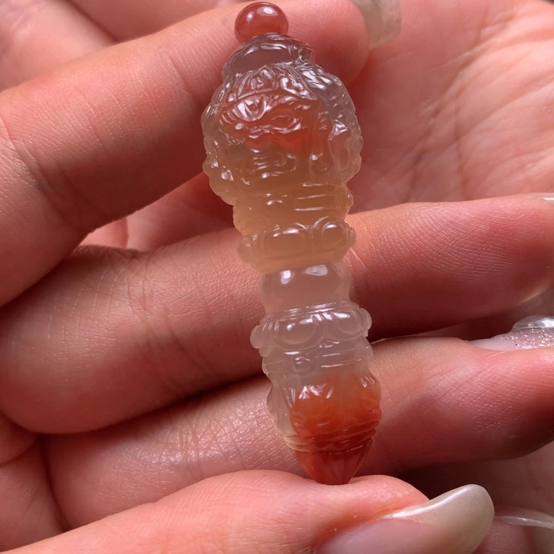 未镶嵌吊坠南红玛瑙