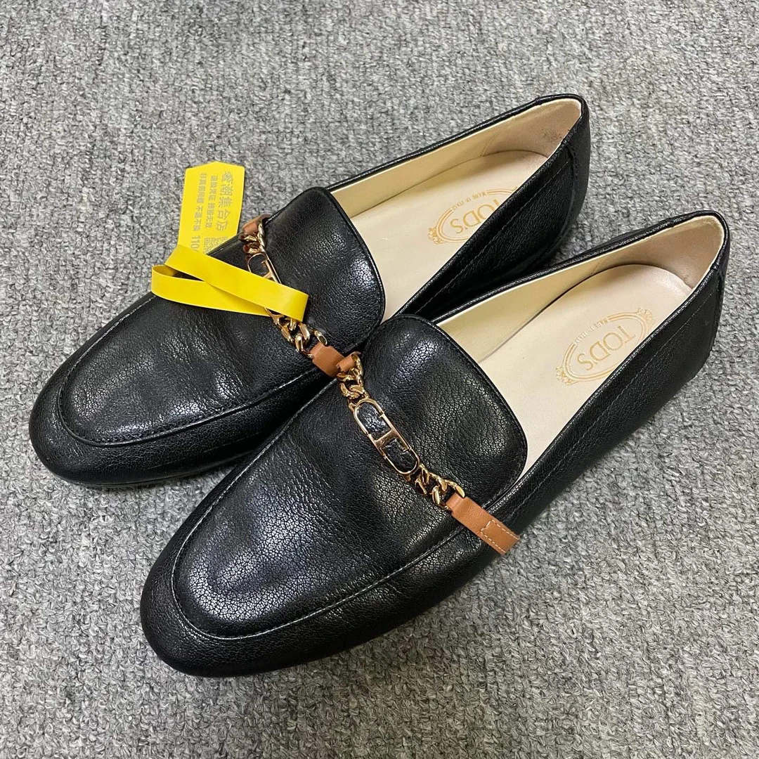 95新 TOD’S/托德斯 简约舒适休闲单鞋  37码/11060