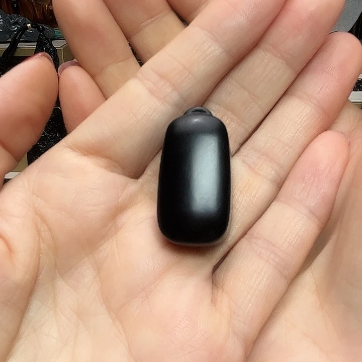 和田玉（墨玉）未镶嵌颈饰无事牌