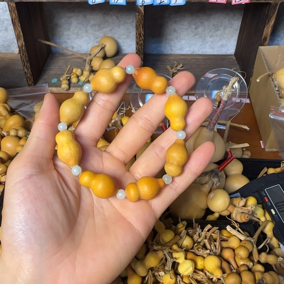 蓉***葫芦打孔后不退不换！