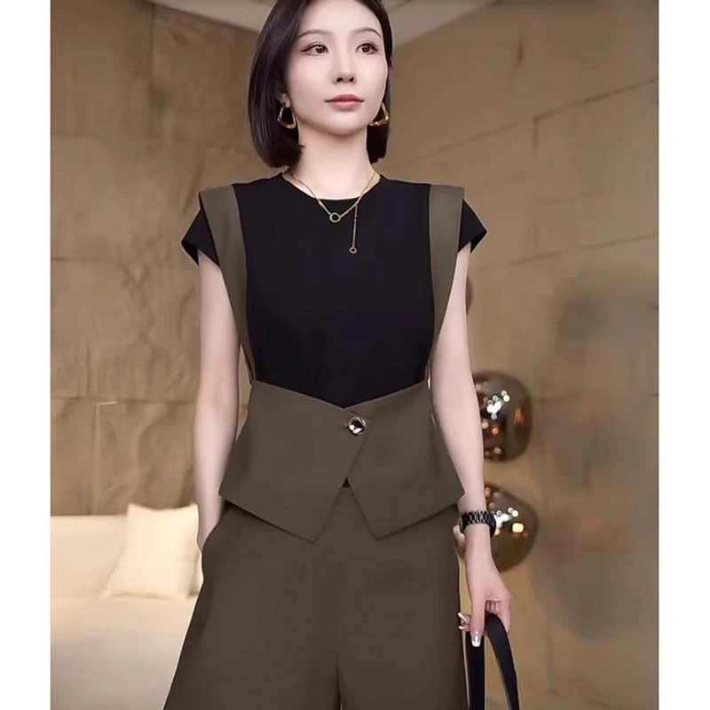 【两件套】女夏季设计感拼接显瘦上衣阔腿短裤干练气质两件套D2157