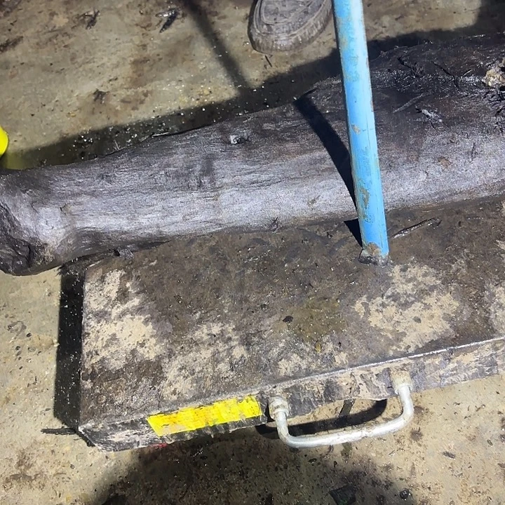 乌木金丝楠摆件毛料