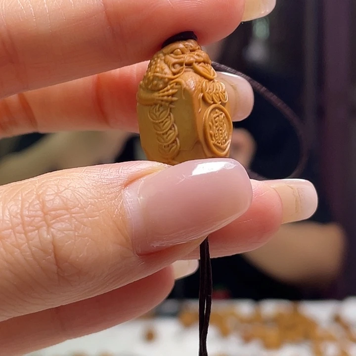 橄榄核吊坠橄榄核