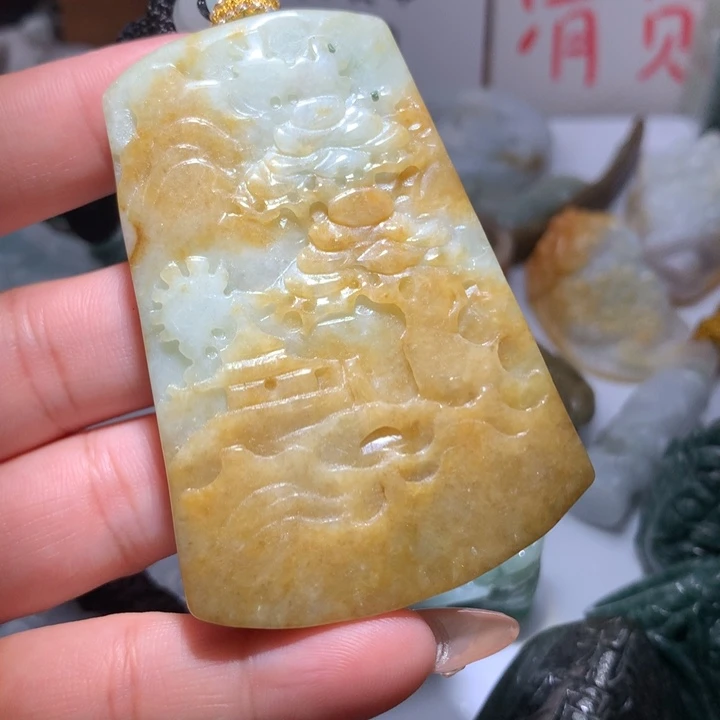 翡翠未镶嵌颈饰保真天然A货翡翠