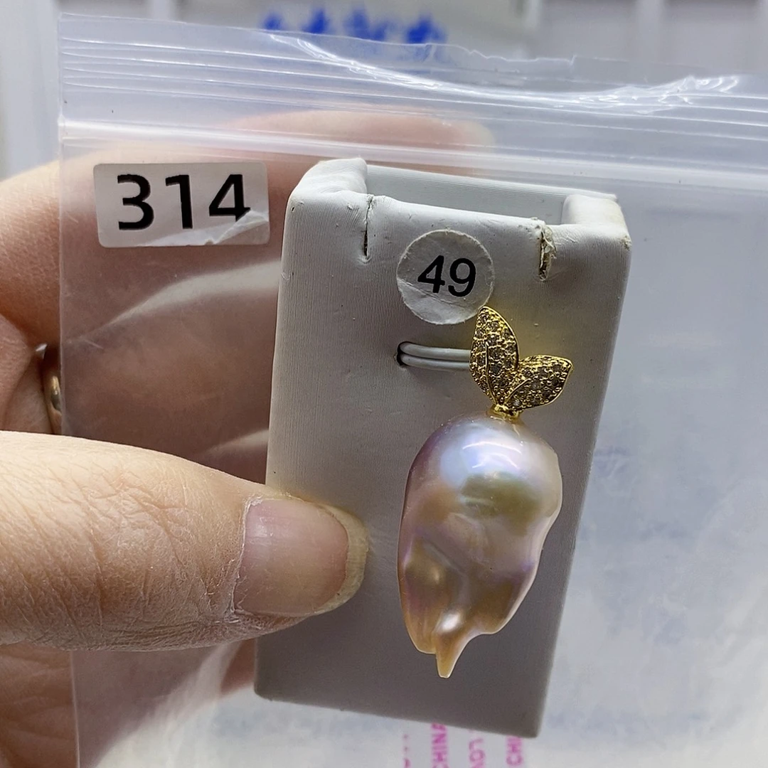 颈饰合金淡水珍珠