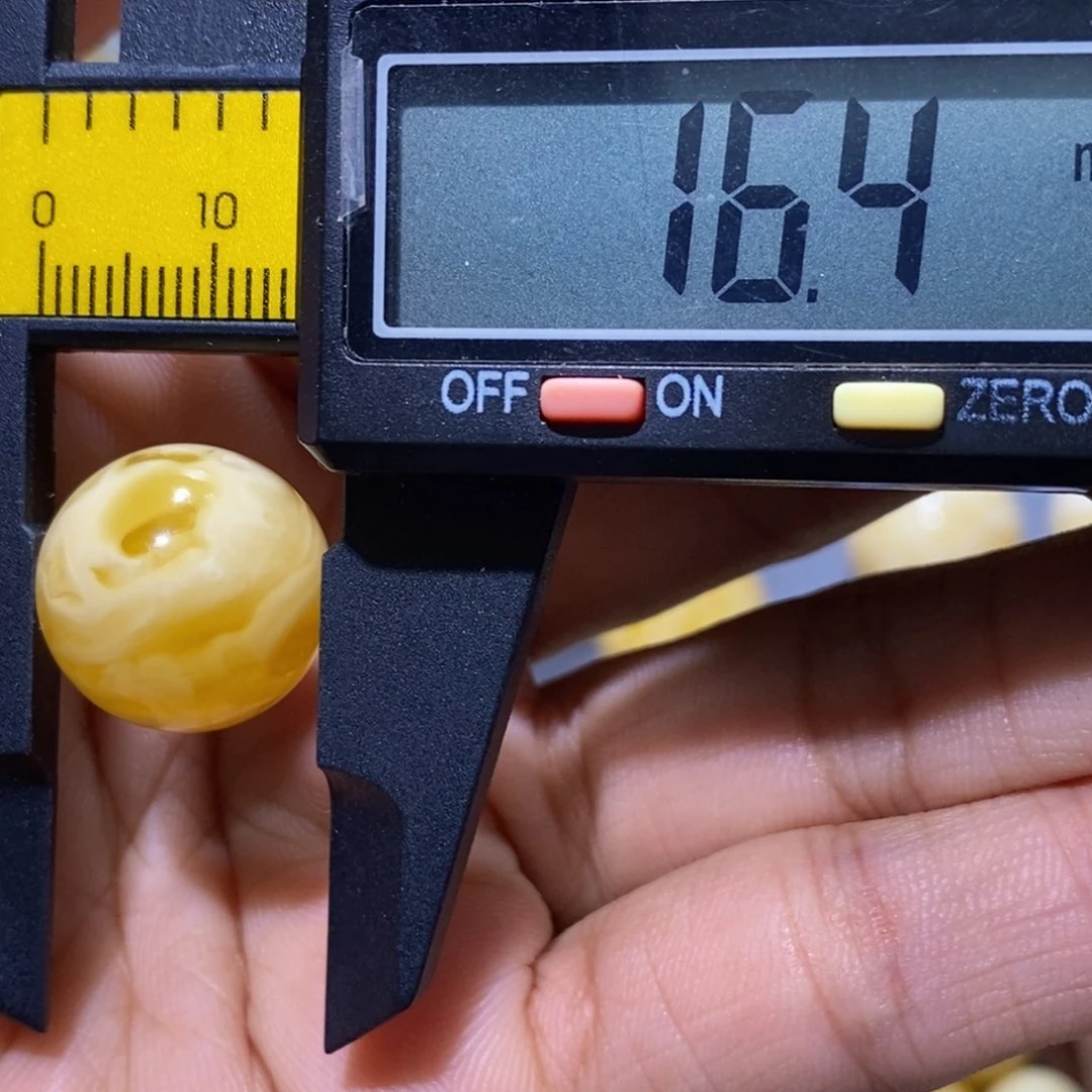 未镶嵌蜜蜡珠宝奇石