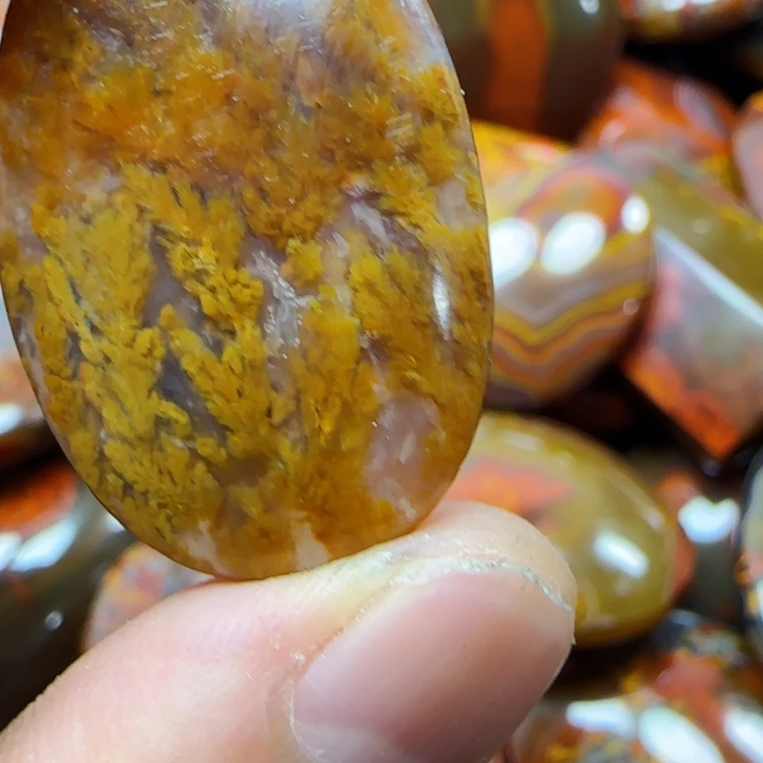 玛瑙/玉髓吊坠未镶嵌秀**玉