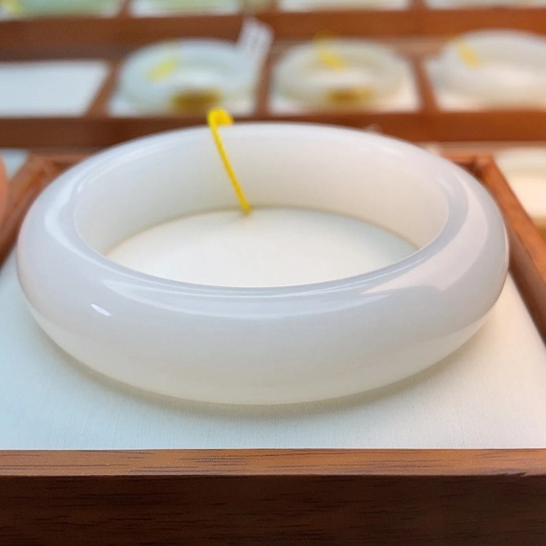 和田玉（白玉）未镶嵌手链