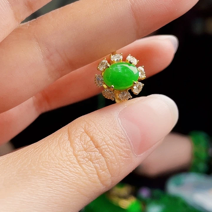 翡翠银S925镶嵌颈饰多样性