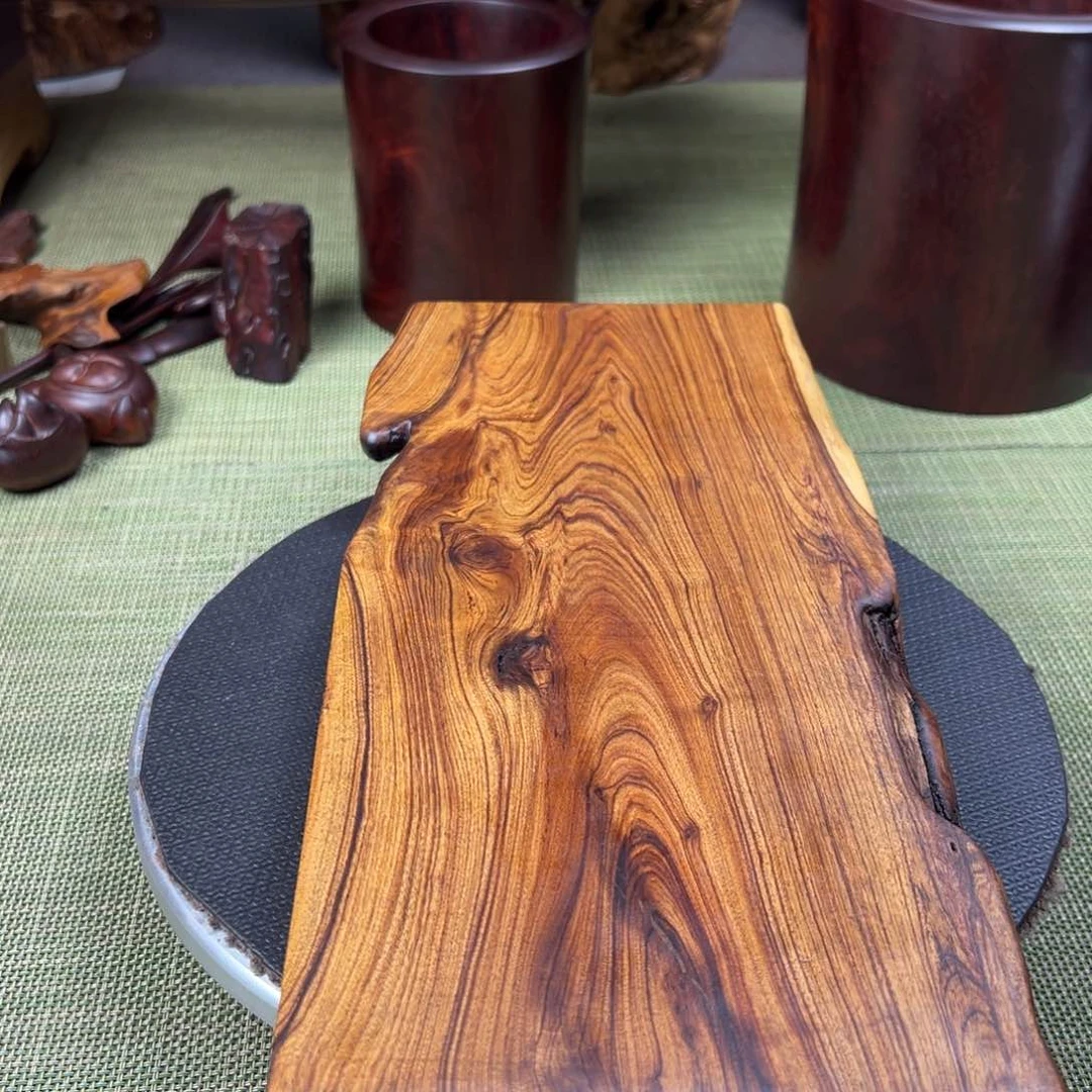 大果紫檀（缅甸花梨）独*者