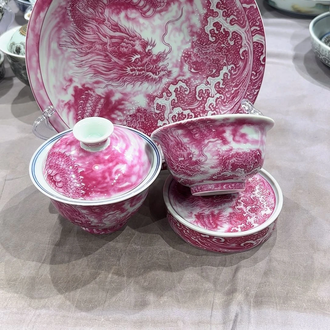 瓷片景德镇瓷器精品陈列