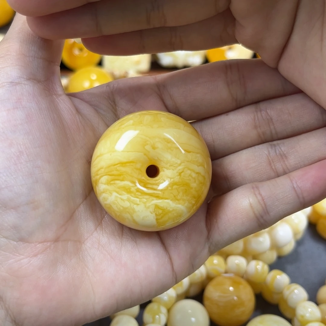 琥珀未镶嵌手串平安扣