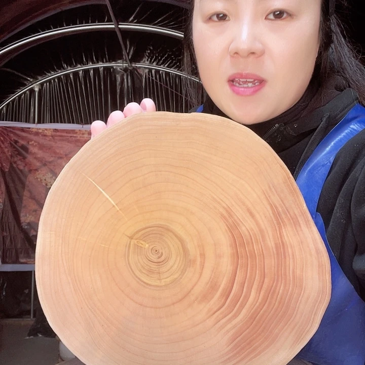 木银杏木菜板整木整切