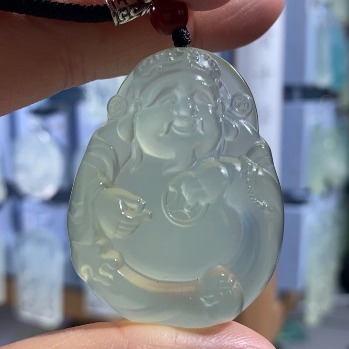 岫玉未镶嵌颈饰吊坠