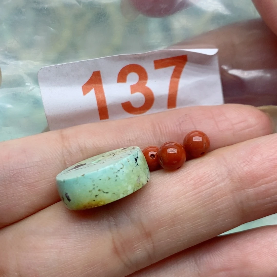 南红玛瑙未镶嵌珠宝奇石