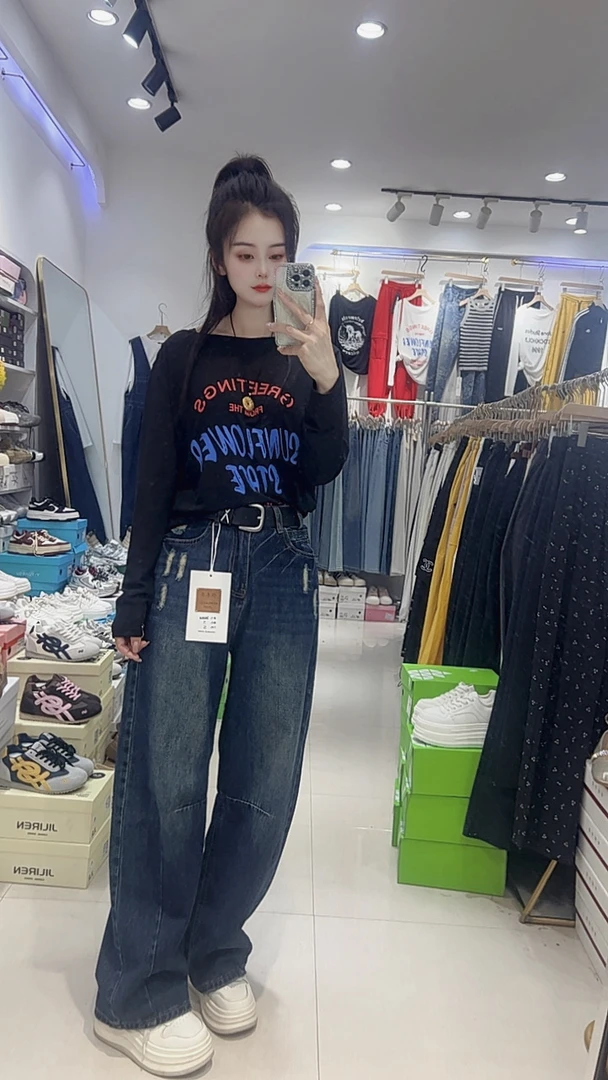 显瘦牛仔直筒裤早秋新款牛仔弯刀牛仔