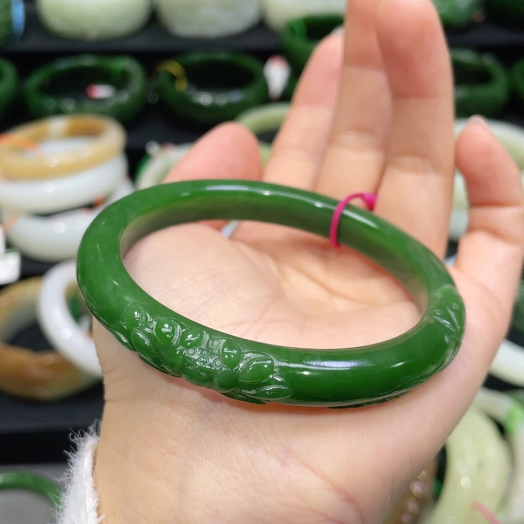 未镶嵌手镯和田玉31