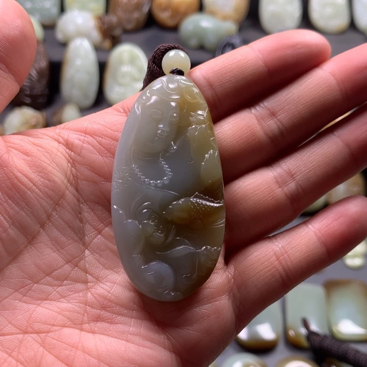 和田玉（糖玉）颈饰未镶嵌康****先