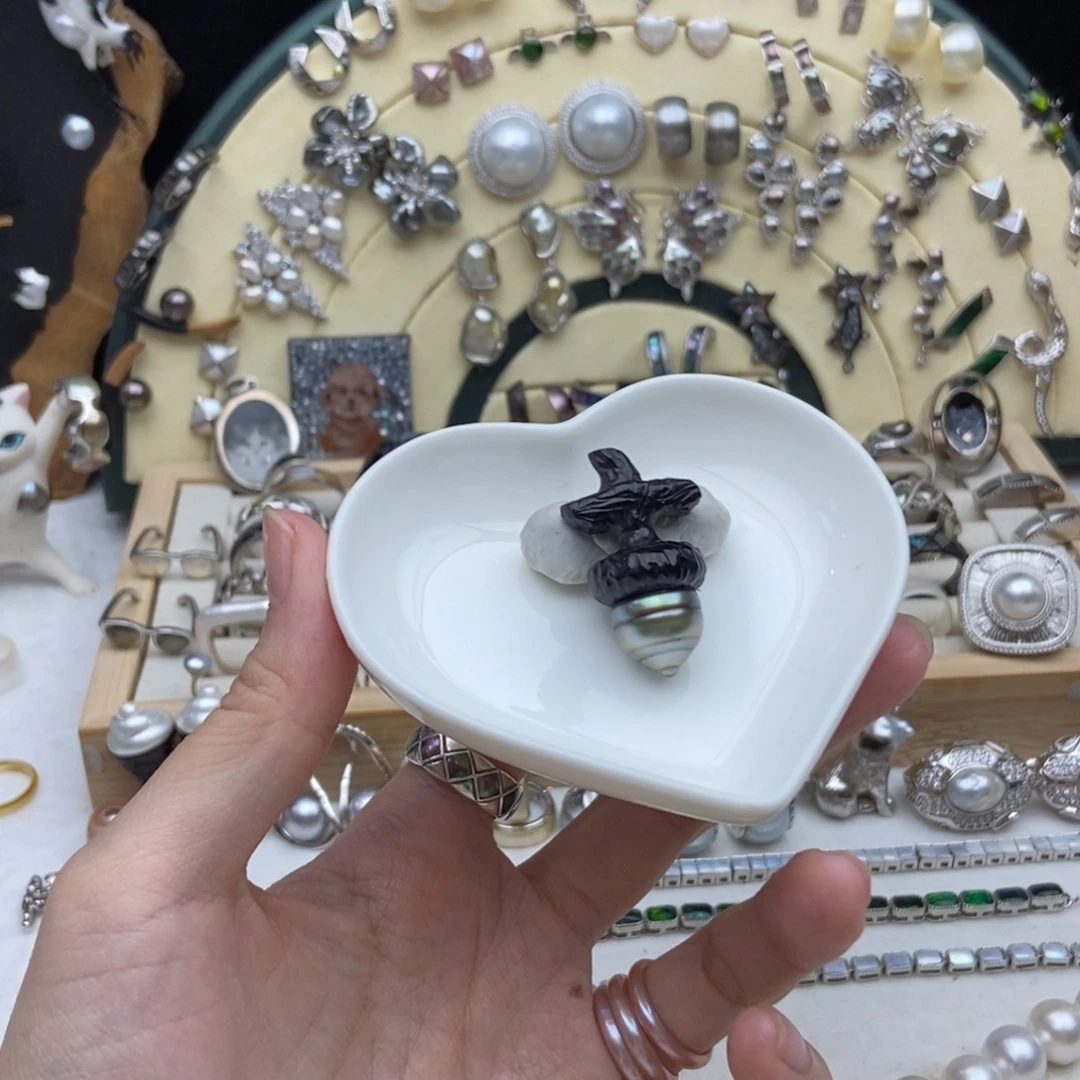 画框海水珍珠未镶嵌大溪地黑檀木松果吊坠