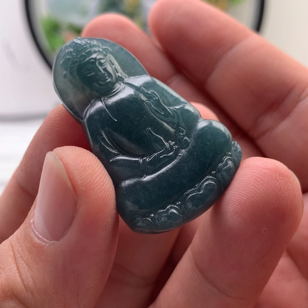 颈饰未镶嵌翡翠素衣