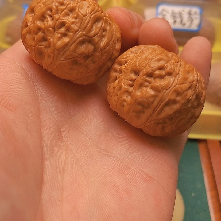 文玩核桃把件44粗筋元宝